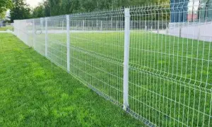 Jaka grubość słupka do ogrodzenia panelowego, aby uniknąć problemów?