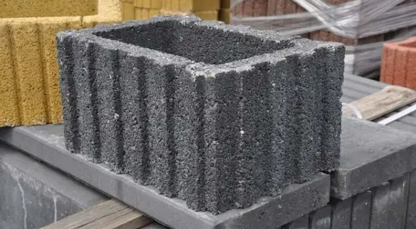 Jaki beton na donice ogrodowa - wybierz trwały i estetyczny materiał