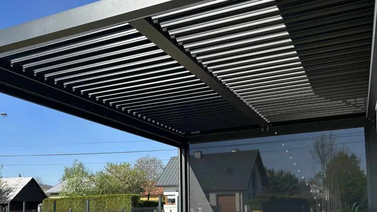 Jak zrobić pergolę aluminiową - proste kroki i niezbędne narzędzia