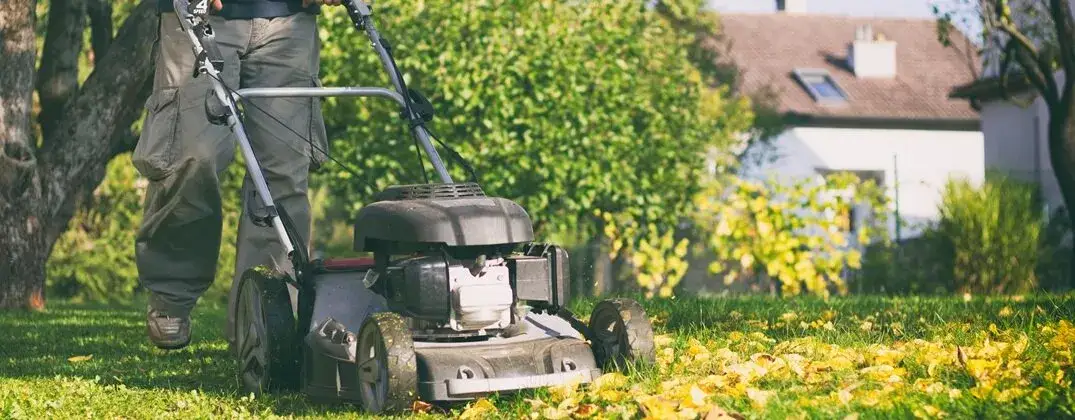 Zdjęcie Jak sprawdzić cewkę zapłonową w kosiarce i uniknąć problemów z uruchomieniem
